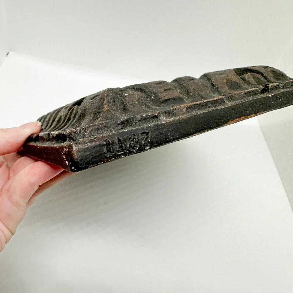 Vtg Chalk ware Carved Wood Gothic Mirror Gold Vamp Halloween Witchy Goth